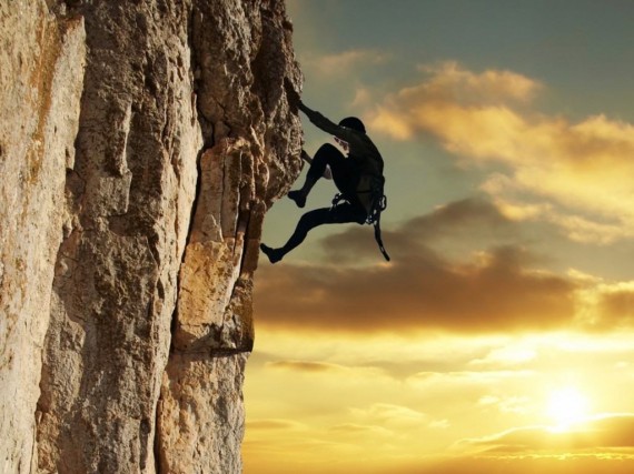 rock_Climber_in_the_sunset
